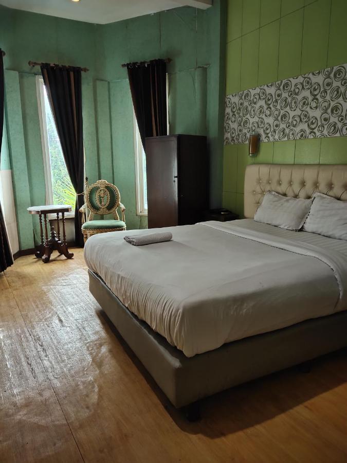 Mojokerto Classic Homestay Zewnętrze zdjęcie