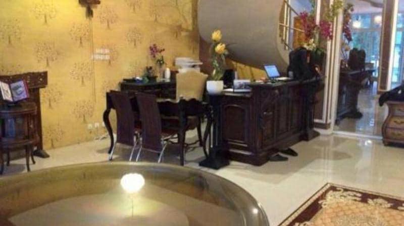 Mojokerto Classic Homestay Zewnętrze zdjęcie
