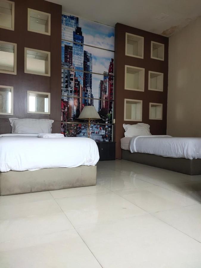 Mojokerto Classic Homestay Zewnętrze zdjęcie